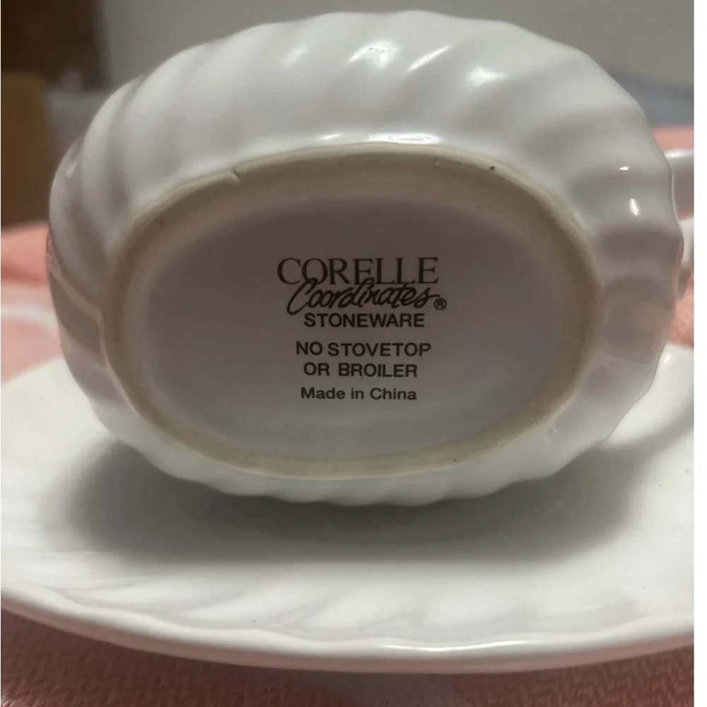 Corelle classic gravy